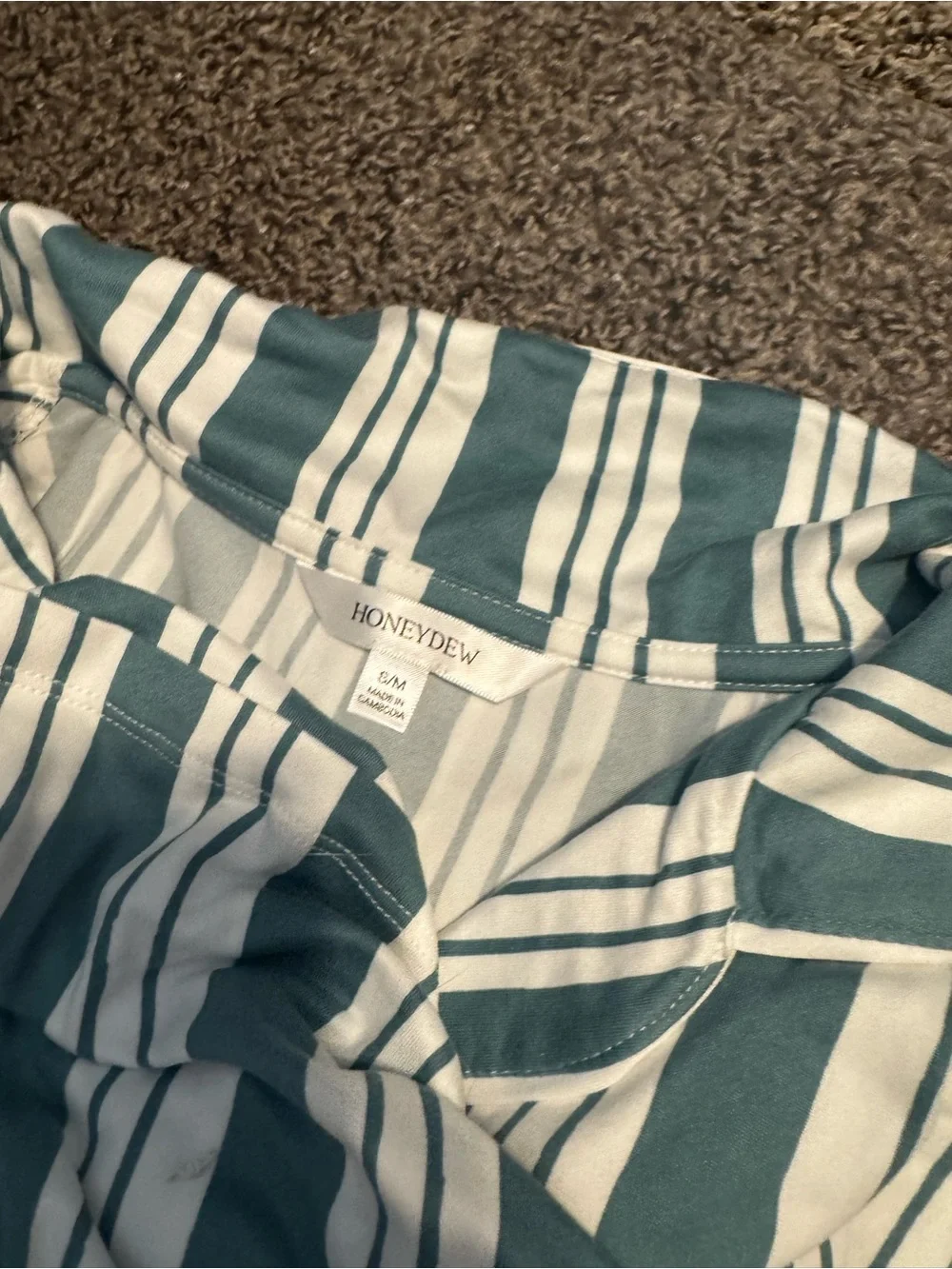 Honeydew Intimates neckline medium smoke